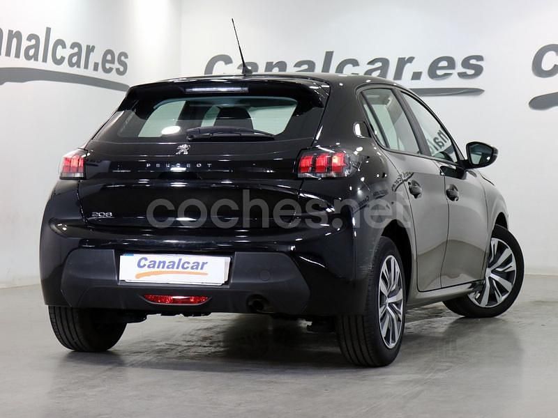 Usado Peugeot 208 Active 100 CV (73 kW) 2020 Negro Utilitario