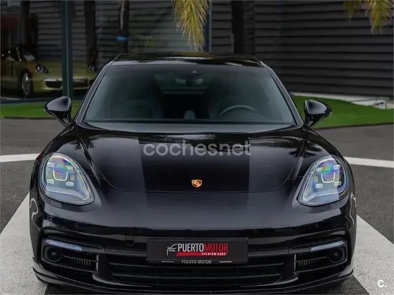 Usado Porsche Panamera 4S 420 CV (308 kW) 2018 Negro Utilitario