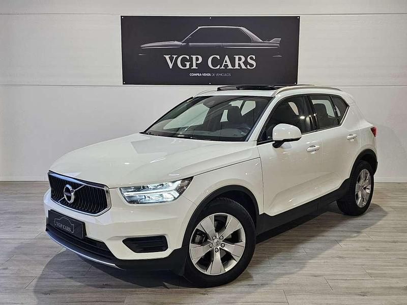 Blanco Usado 2018 Volvo XC40 Momentum SUV | 25.500 € (Caro) - Imagen 1/4