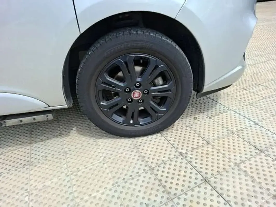 Usado Fiat Talento 145 CV (106 kW) 2020 Gris Monovolumen