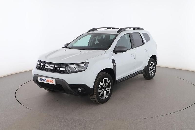 Blanco Usado 2023 Dacia Duster Journey SUV | 23.099 € (Un poco caro) - Imagen 1/3