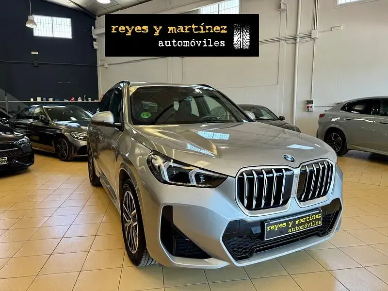 Usado BMW X1 Comfort Edition 150 CV (110 kW) 2025 Gris / plata SUV