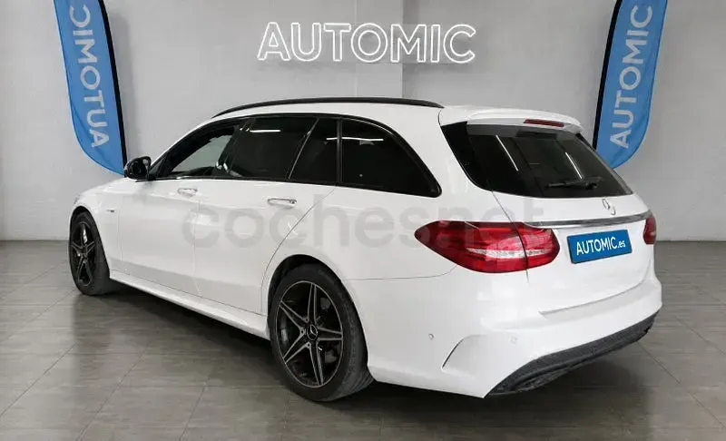 Usado Mercedes C43 AMG 367 CV (269 kW) 2016 Blanco Familiar