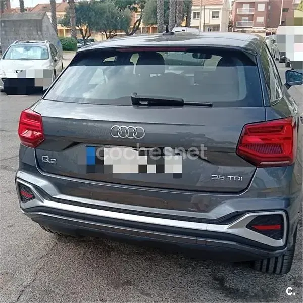 Usado Audi Q2 150 CV (110 kW) 2024 Gris / plata SUV