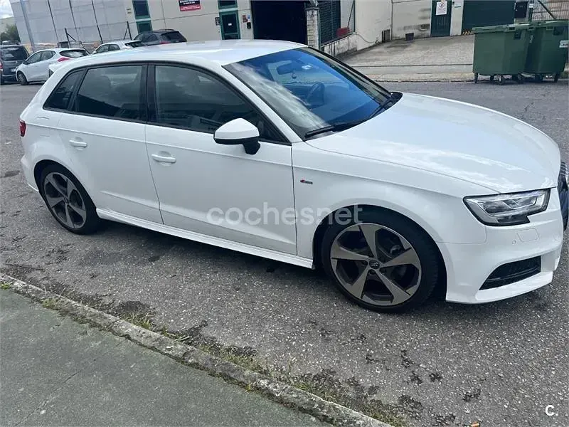 Usado Audi A3 116 CV (85 kW) 2017 Blanco Berlina