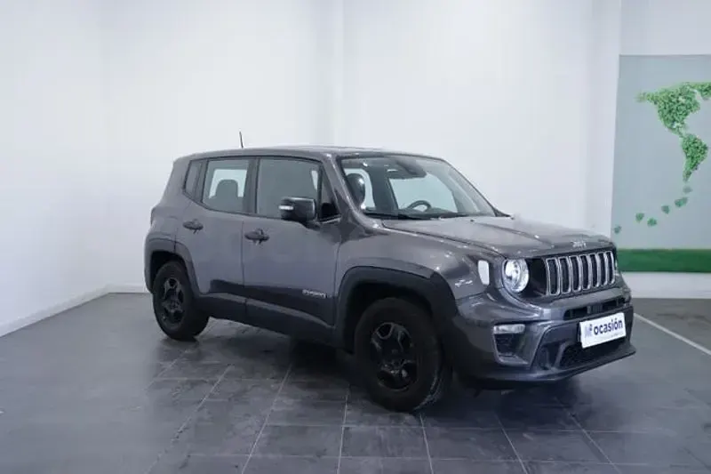 Usado Jeep Renegade Sport 120 CV (88 kW) 2021 Gris / plata SUV