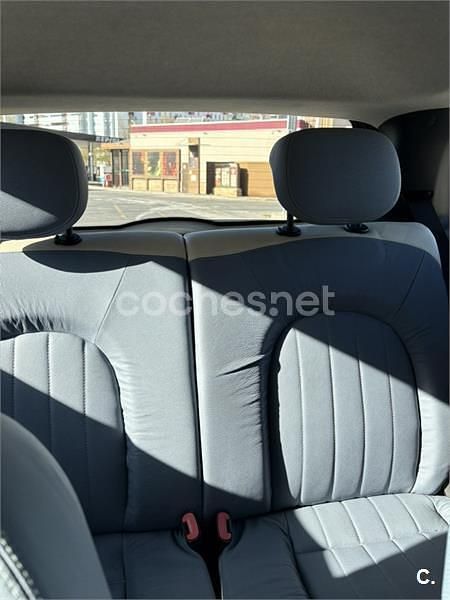 Usado Lancia Ypsilon 95 CV (69 kW) 2004 Azul Utilitario