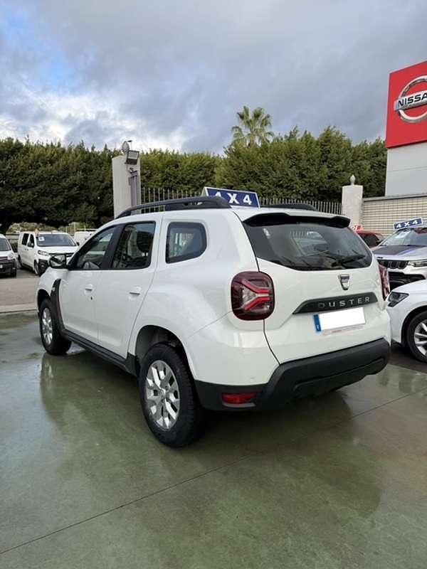 Usado Dacia Duster Comfort 116 CV (85 kW) 2021 Blanco SUV