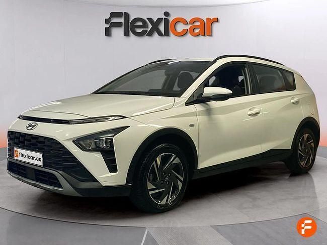 Usado Hyundai Bayon 100 CV (73 kW) 2023 Blanco SUV