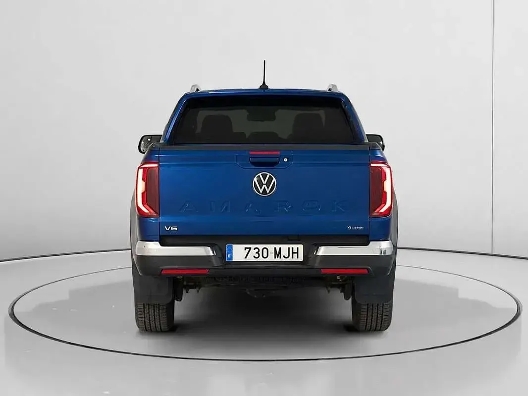 Usado VW Amarok Aventura 241 CV (177 kW) 2023 Azul Pickup/Camioneta