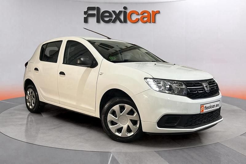 Blanco Usado 2019 Dacia Sandero Acces Berlina | 9490 € (Precio justo) - Imagen 1/4