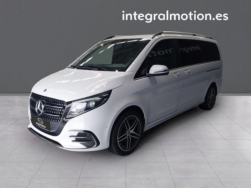 Usado Mercedes V250 Avantgarde 190 CV (139 kW) 2025 Blanco Monovolumen