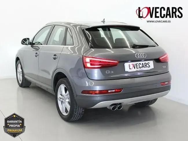 Begagnad Audi Q3 Design 151 HK (111 kW) 2018 Grå SUV