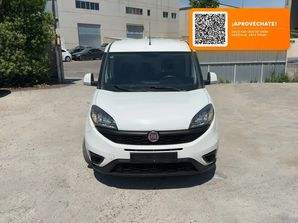 Usado Fiat Doblò 95 CV (69 kW) 2022 Blanco Monovolumen
