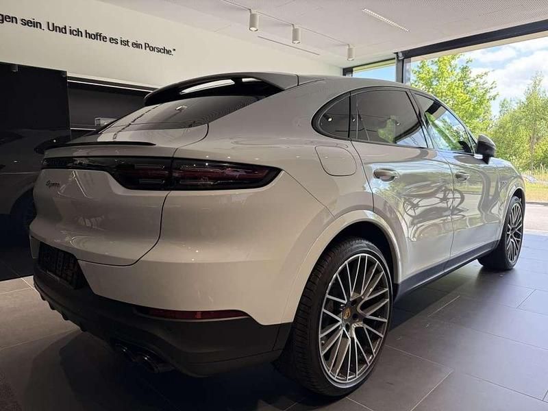 Usado Porsche Cayenne Platinum Edition 462 CV (339 kW) 2022 Blanco SUV