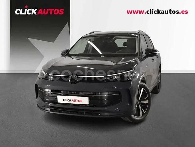 Gris Usado 2025 VW Tiguan SUV | 37.900 € (Un poco caro) - Imagen 1/4