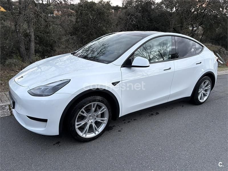 Usado Tesla Model Y RWD 220 kW (300 CV) 2023 Eléctrico SUV