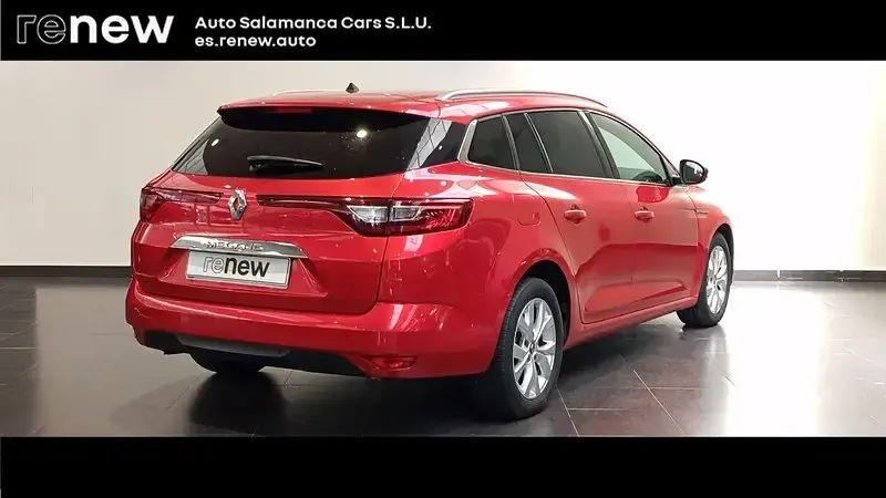 Usado Renault Mégane GrandTour LIMITED 115 CV (84 kW) 2020 Rojo Familiar