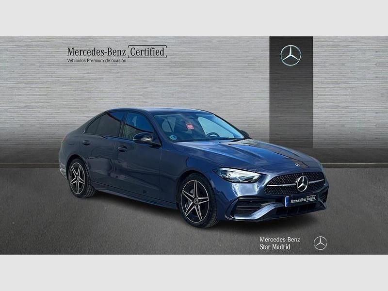 Usado Mercedes C220 AMG line 200 CV (147 kW) 2025 Azul Berlina