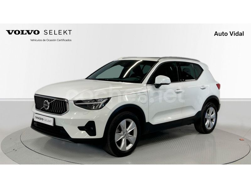 Blanco Usado 2023 Volvo XC40 Ultimate SUV | 42.500 € (Caro) - Imagen 1/4
