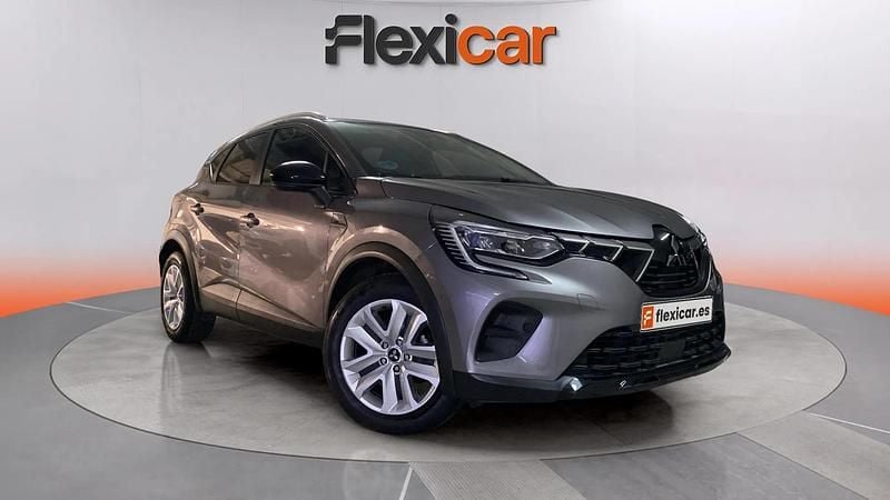 Usado Mitsubishi ASX Motion 91 CV (66 kW) 2024 Gris SUV