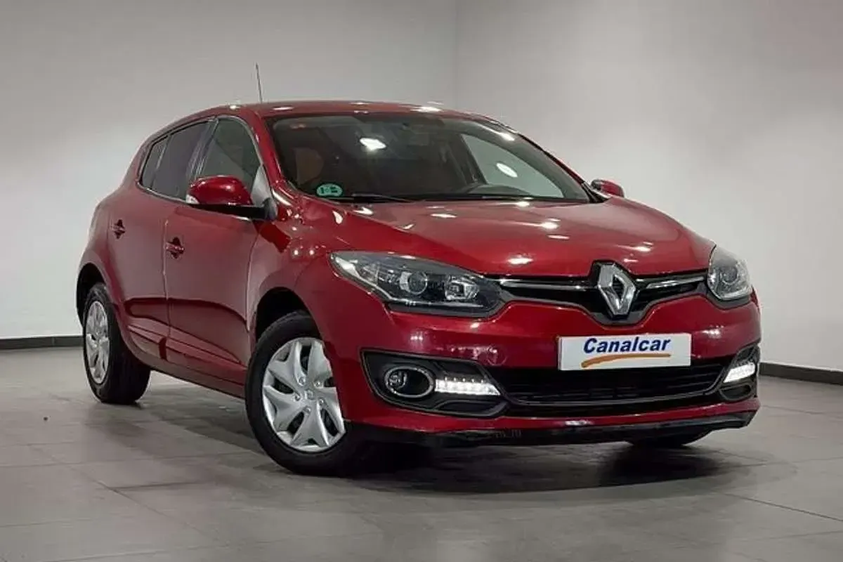 Usado Renault Mégane Intens 116 CV (85 kW) 2015 Burdeos Berlina