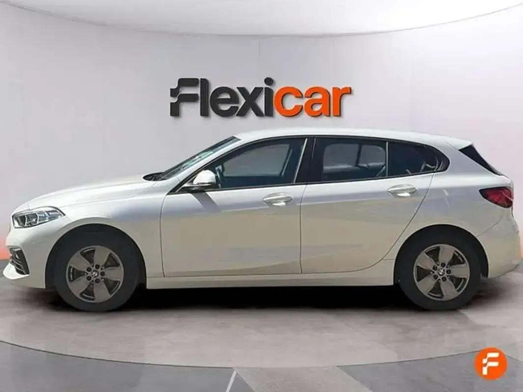 Usado BMW 116 116 CV (85 kW) 2019 Blanco Utilitario