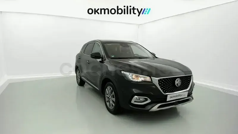 Usado MG HS Comfort 162 CV (119 kW) 2023 Negro SUV