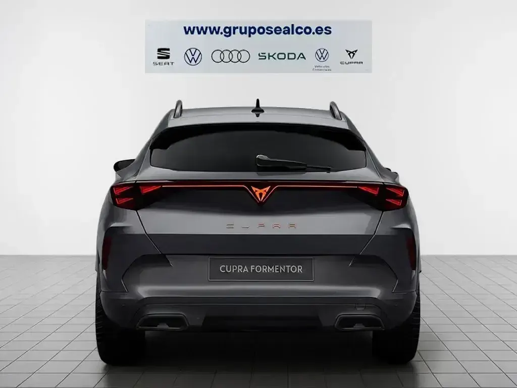 Usado Cupra Formentor 150 CV (110 kW) 2025 Gris SUV
