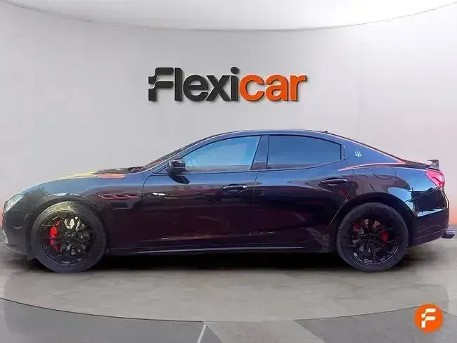 Usado Maserati Ghibli 275 CV (202 kW) 2016 Negro Berlina