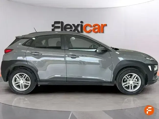 Usado Hyundai Kona 115 CV (84 kW) 2019 Gris SUV