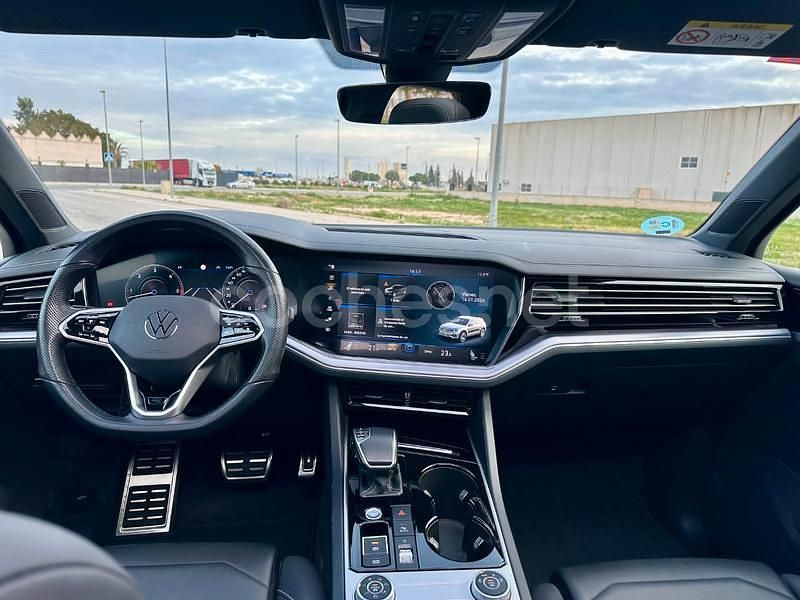 Usado VW Touareg R-line 286 CV (210 kW) 2022 Negro SUV