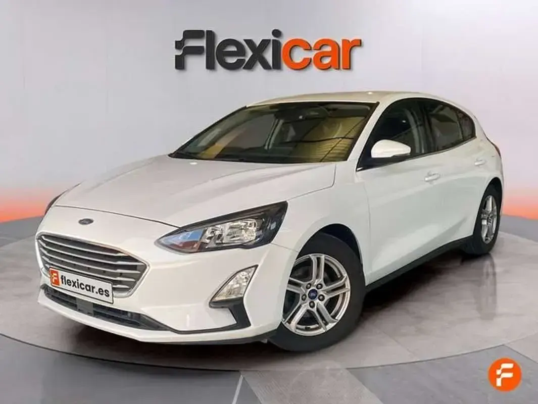 Usado Ford Focus Trend+ 120 CV (88 kW) 2022 Blanco Utilitario