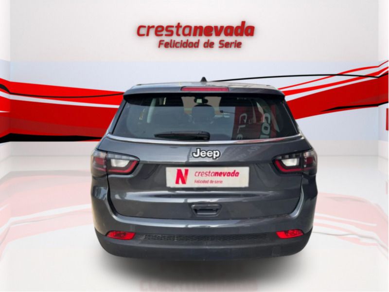 Usado Jeep Compass Longitude 131 CV (96 kW) 2022 SUV