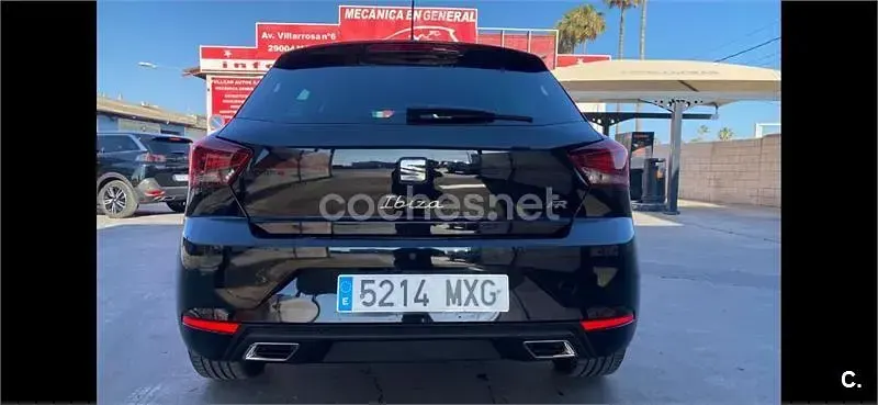 Usado Seat Ibiza FR 150 CV (110 kW) 2024 Negro Utilitario