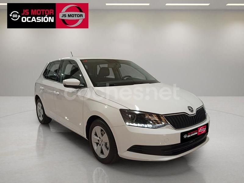 Blanco Usado 2017 Skoda Fabia Active Berlina | 10.990 € (Un poco caro) - Imagen 1/4