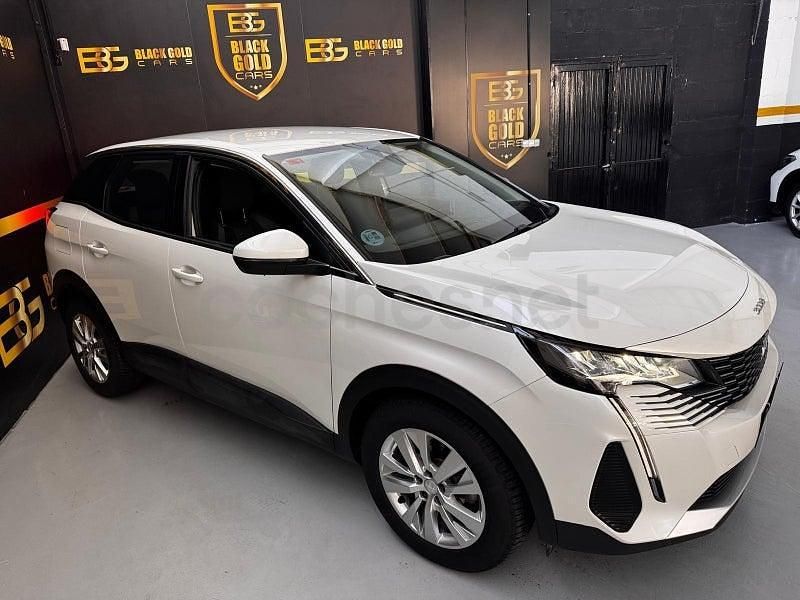 Usado Peugeot 3008 Active 130 CV (95 kW) 2021 Blanco SUV
