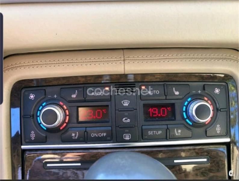 Usado Audi A8L 450 CV (330 kW) 2006 Azul Berlina