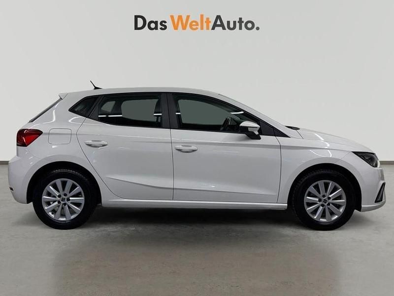 Usado Seat Ibiza Style 110 CV (80 kW) 2021 Blanco Utilitario