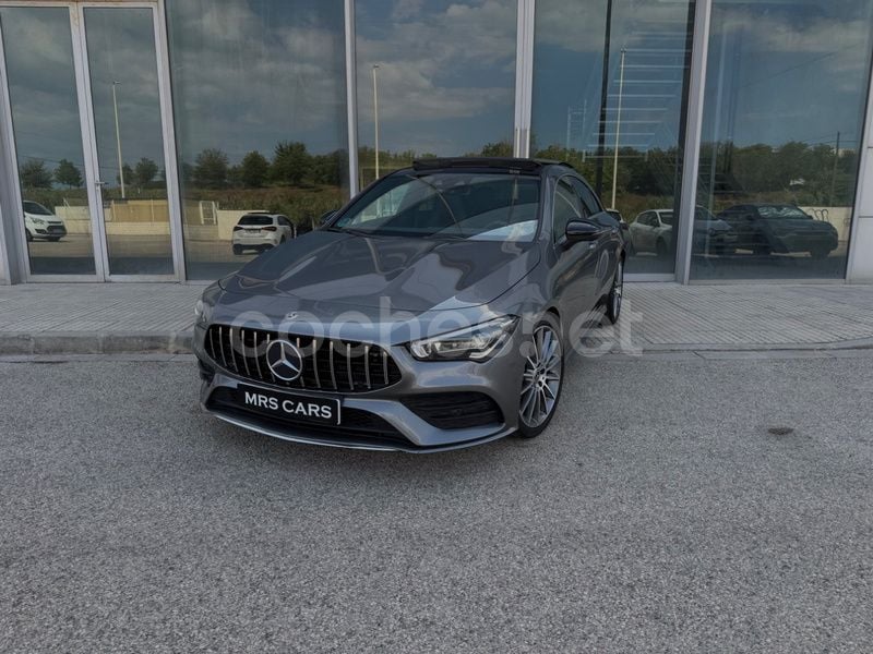 Gris / plata Usado 2020 Mercedes CLA200 Berlina | 35.900 € (Caro) - Imagen 1/4