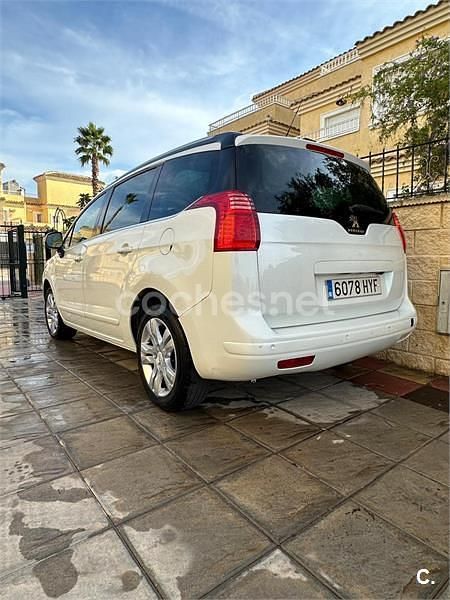 Blanco Usado 2014 Peugeot 5008 Allure Monovolumen | 6300 € (Buen precio) - Imagen 1/4