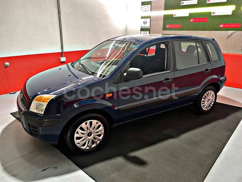 Usado Ford Fusion 80 CV (58 kW) 2012 Azul Utilitario