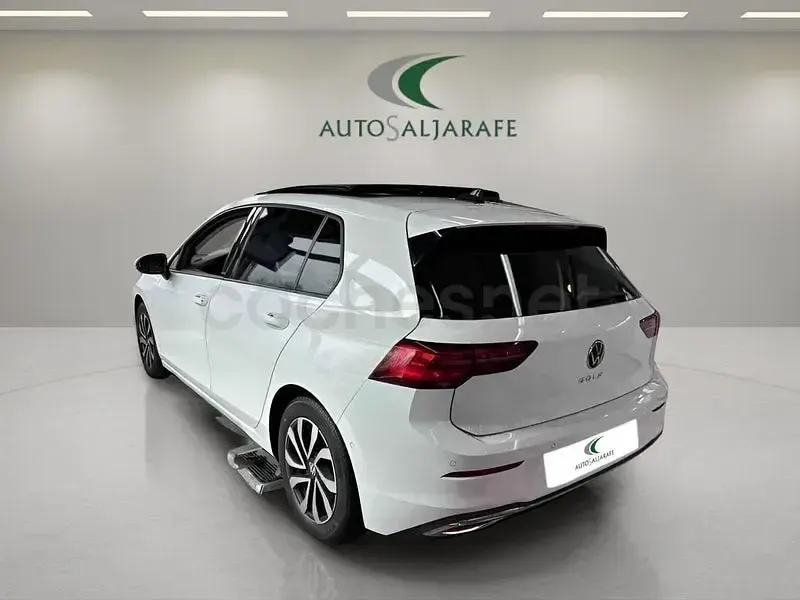 Usado VW Golf VIII Style 150 CV (110 kW) 2022 Blanco Berlina