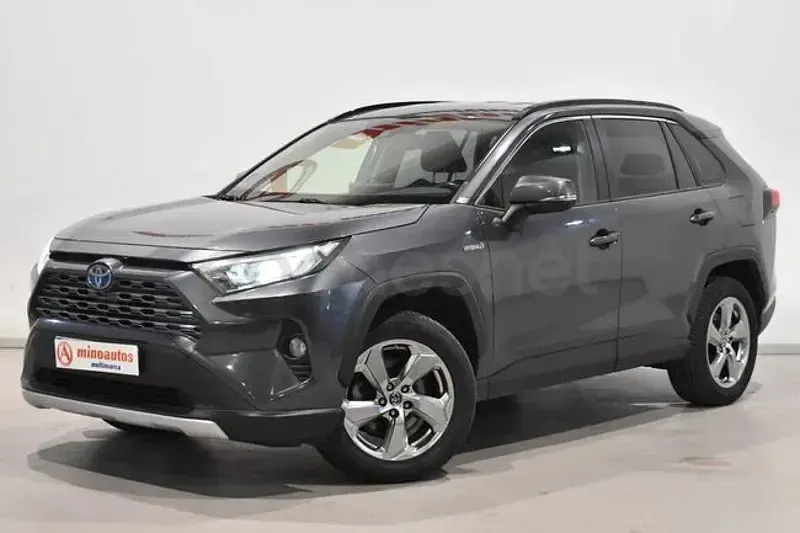 Usado Toyota RAV4 Hybrid Advance 222 CV (163 kW) 2019 Gris / plata SUV