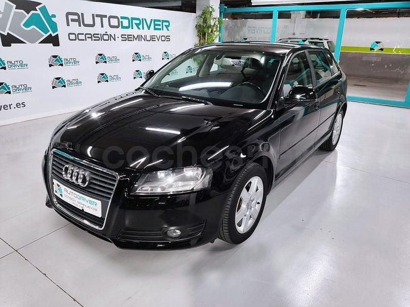 Usado Audi A3 Ambition 105 CV (77 kW) 2010 Negro Berlina
