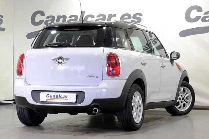 Usado Mini One D Countryman 90 CV (66 kW) 2012 Blanco SUV