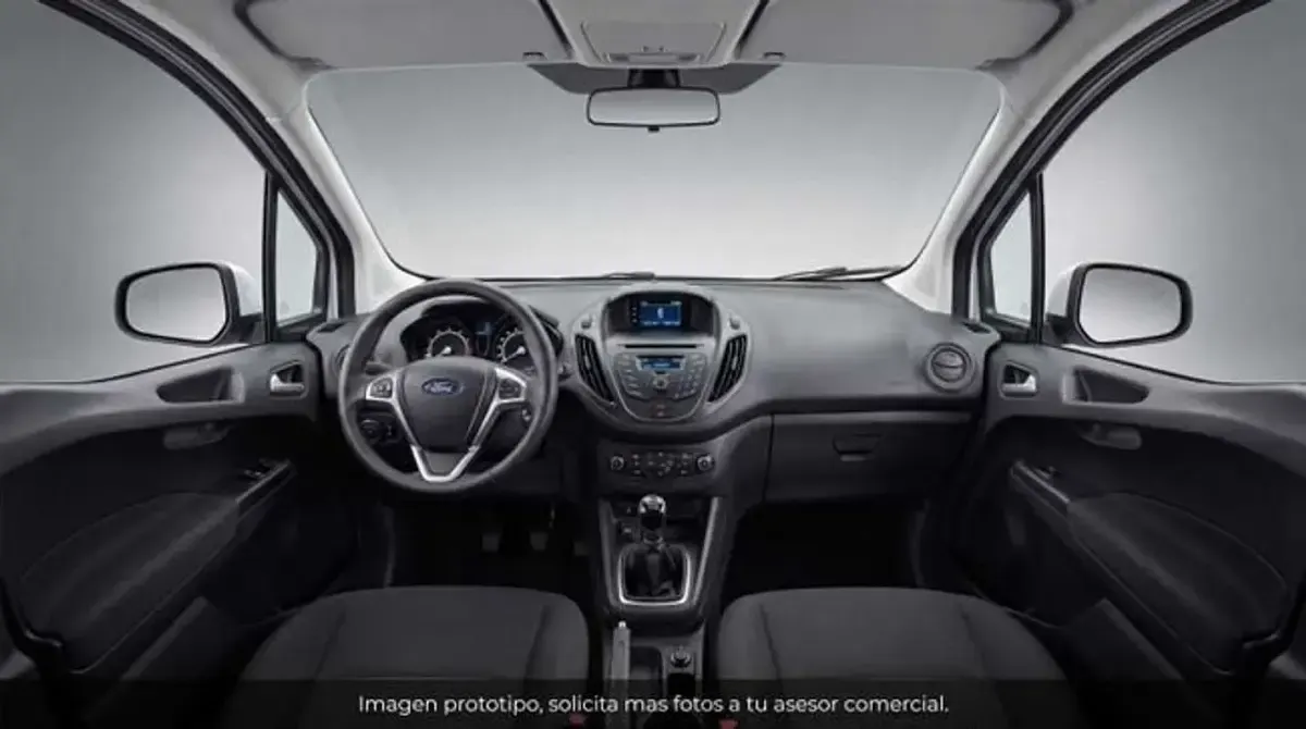 Usado Ford Transit Courier Trend 95 CV (69 kW) 2022 Blanco Van