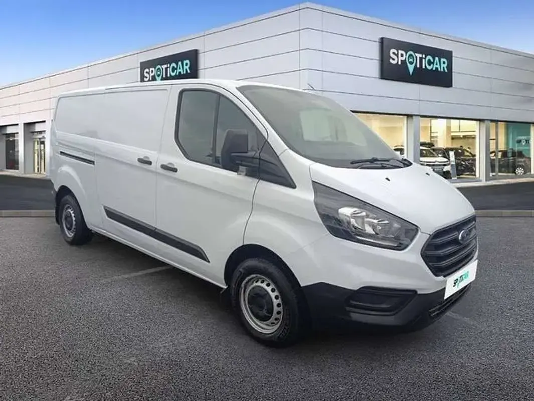 Usado Ford Transit Custom Trend 170 CV (125 kW) 2023 Blanco Van