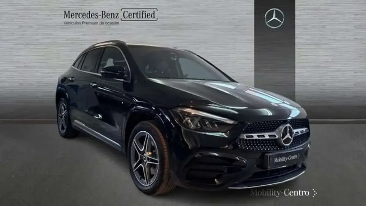 Usado Mercedes GLA250 217 CV (159 kW) 2025 Negro SUV