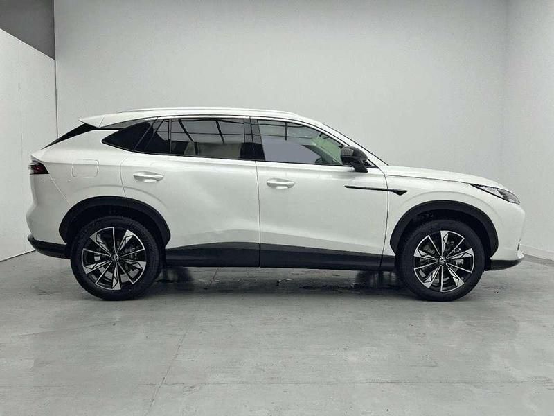 Usado MG HS Comfort 271 CV (199 kW) 2025 Blanco SUV